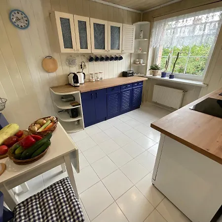Dom Pod Jablonia Vakantiehuis Korzybie